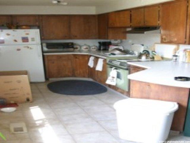 470 W 1925 N, Layton, UT 84041 — photo 3