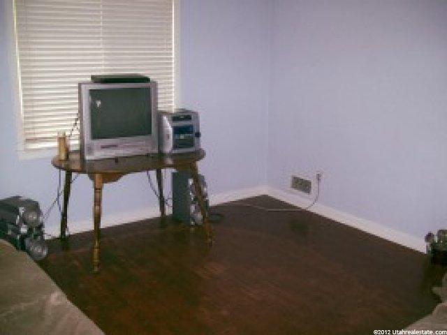 1042 Jefferson Ave, Ogden, UT 84404 — photo 4