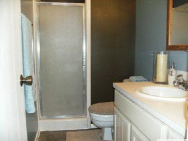 1642 E 800 S #B, Clearfield, UT 84015 — photo 8