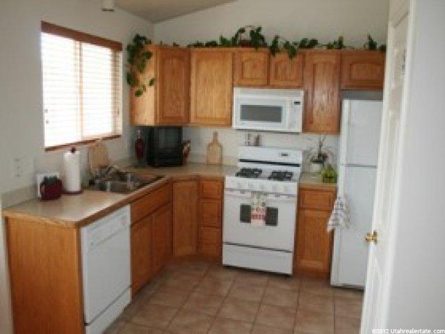 2139 W 1630 N, Clinton, UT 84015 — photo 3
