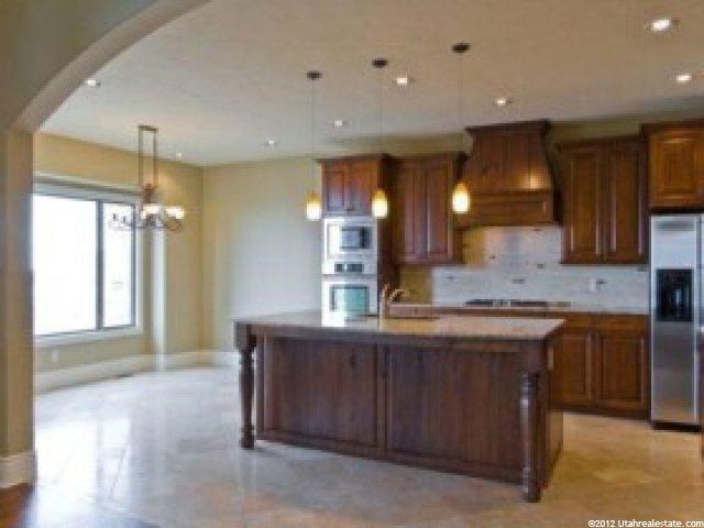 2216 E Viscaya Dr, Draper, UT 84020 — photo 3
