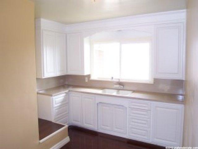975 Patterson St, Ogden, UT 84403 — photo 2