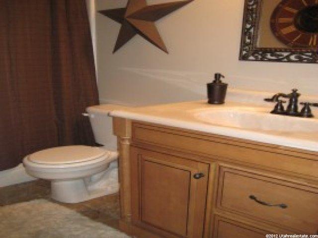 3810 Augusta Dr, Syracuse, UT 84075 — photo 9