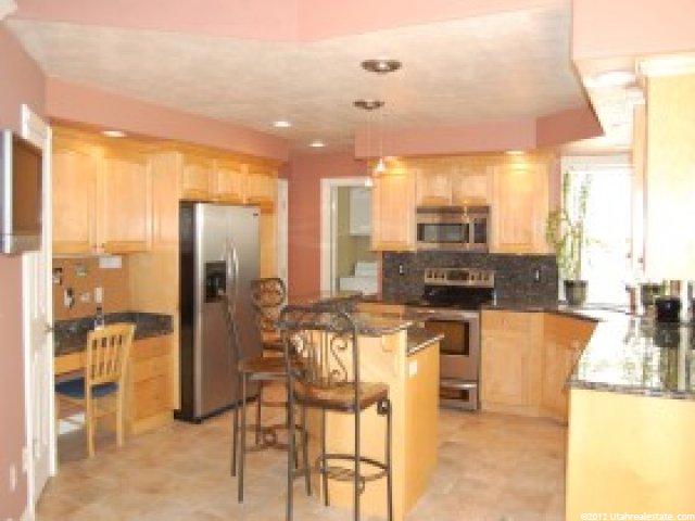 822 E 3300 N, North Ogden, UT 84414 — photo 3