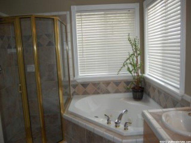 822 E 3300 N, North Ogden, UT 84414 — photo 7