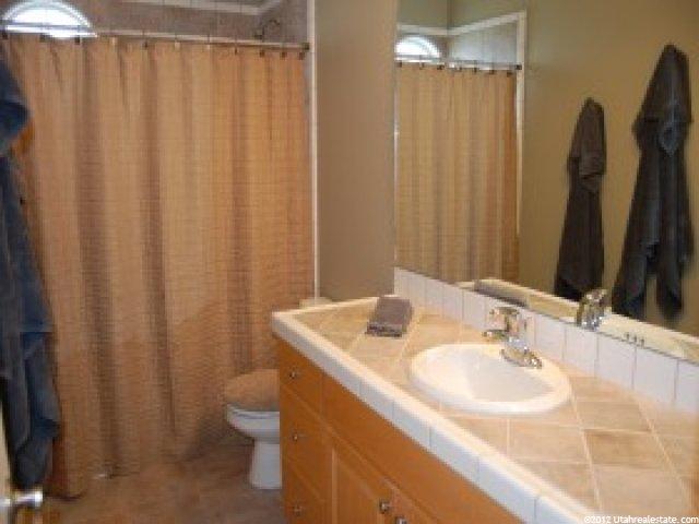 822 E 3300 N, North Ogden, UT 84414 — photo 9