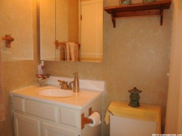 1365 E 8085 S, Sandy, UT 84093 — photo 10