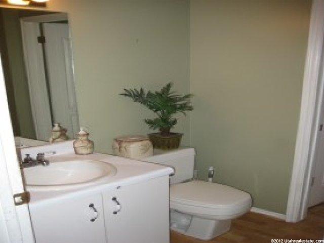 9467 S 2280 E, Sandy, UT 84092 — photo 8