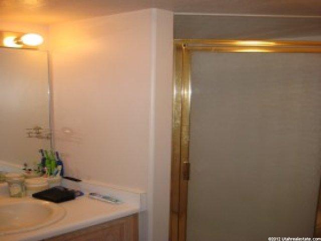 9467 S 2280 E, Sandy, UT 84092 — photo 9