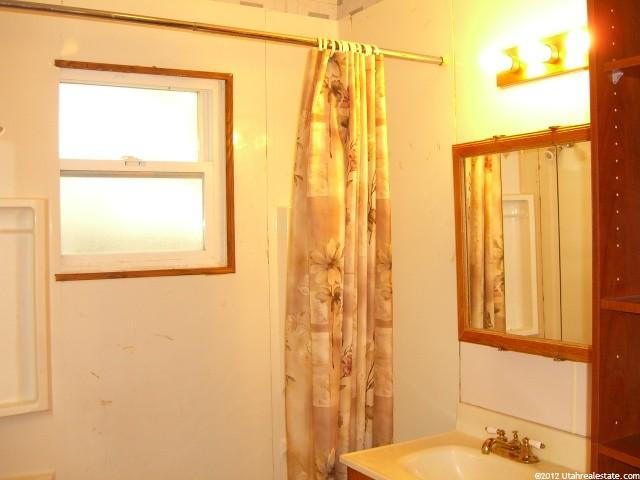 728 Healy St, Ogden, UT 84403 — photo 6