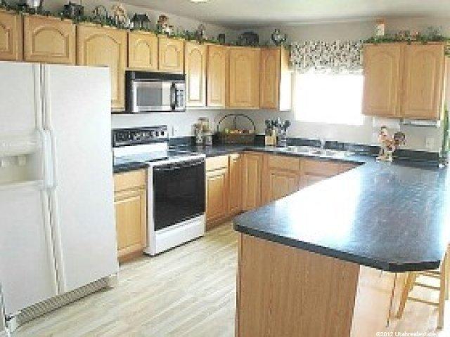 653 E 550 N, Ogden, UT 84404 — photo 4