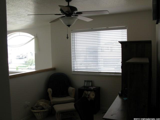 141 E Chelemes Way, Clearfield, UT 84015 — photo 10