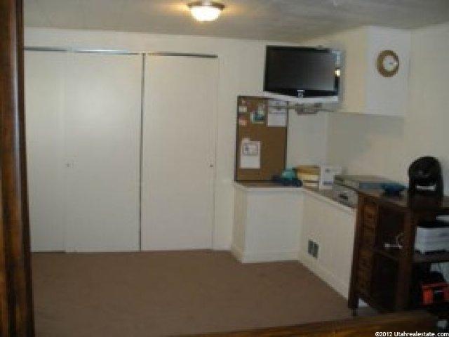 1761 N Gregory Dr W, Layton, UT 84041 — photo 9