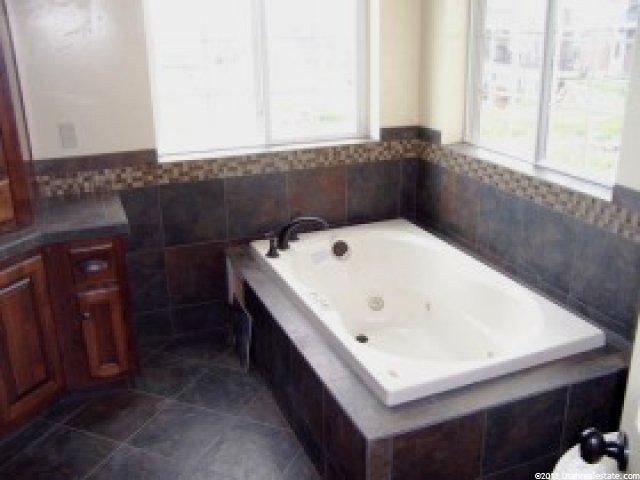 731 E 200 S, Hyde Park, UT 84318 — photo 11