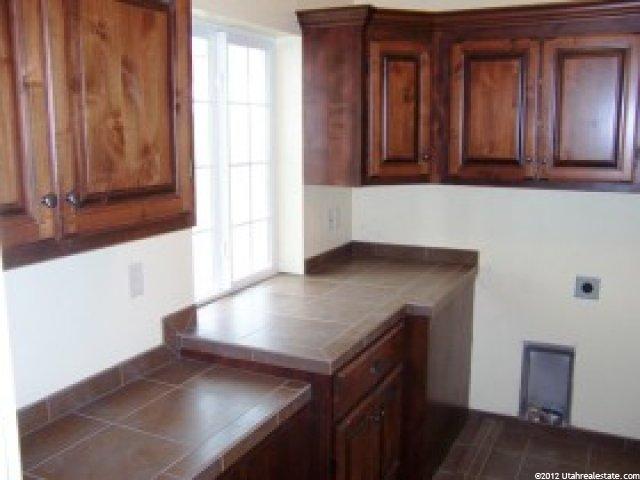 731 E 200 S, Hyde Park, UT 84318 — photo 6