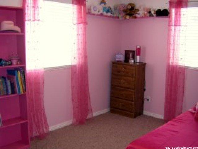 1467 N 2525 W, Layton, UT 84041 — photo 5