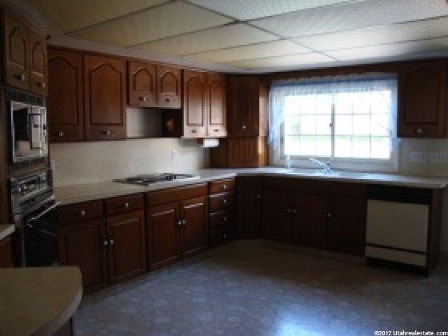 648 E 2550 N, North Ogden, UT 84414 — photo 2