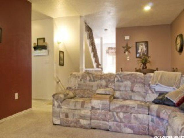 488 E 200 S #A1, Clearfield, UT 84015 — photo 4