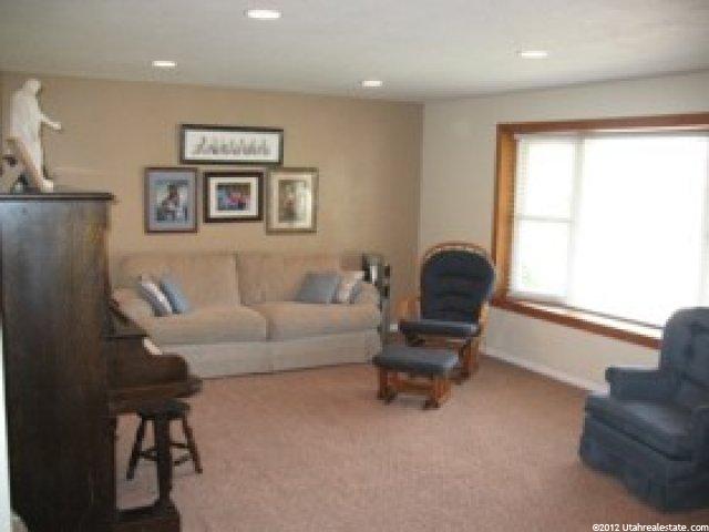 741 1st St, Ogden, UT 84404 — photo 2