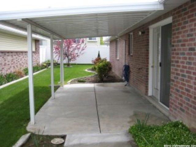 909 W 1570 N, Clinton, UT 84015 — photo 2