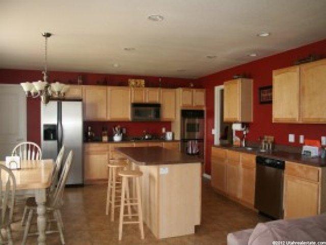 6924 Tracy Loop Rd, Herriman, UT 84096 — photo 5