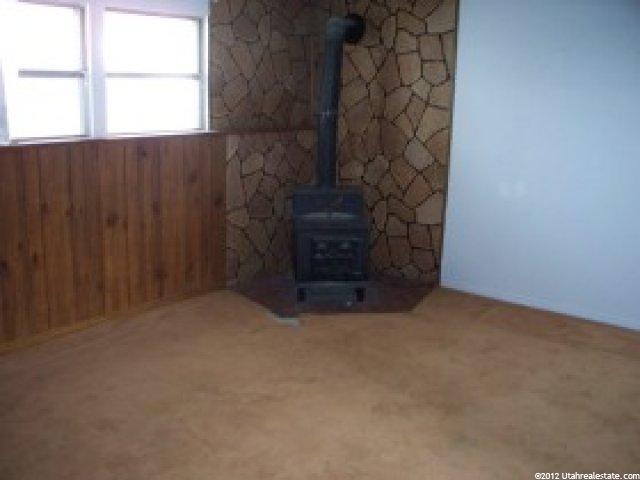 345 S 450 W, Delta, UT 84624 — photo 7