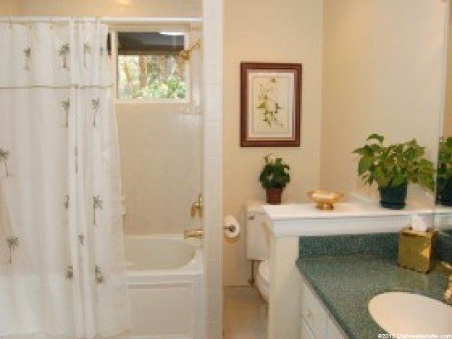 2758 Foothill Dr, Ogden, UT 84403 — photo 3