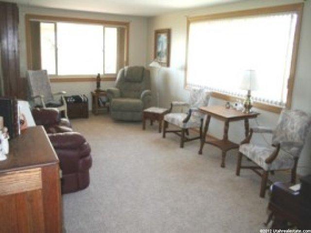1047 N Kingswood Rd, Kaysville, UT 84037 — photo 3