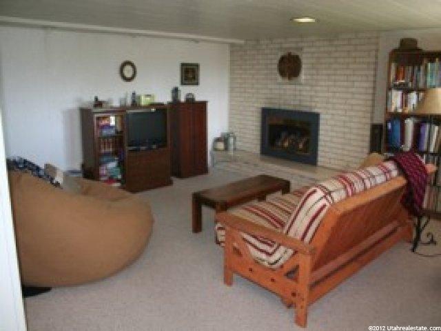 1047 N Kingswood Rd, Kaysville, UT 84037 — photo 4