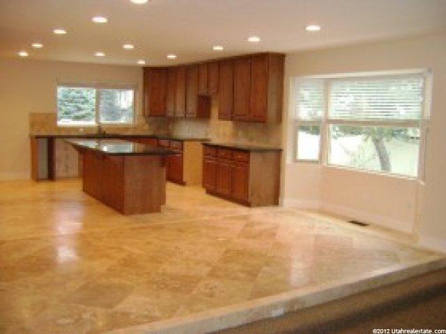 2148 E Pinecrest Ln S, Sandy, UT 84092 — photo 2
