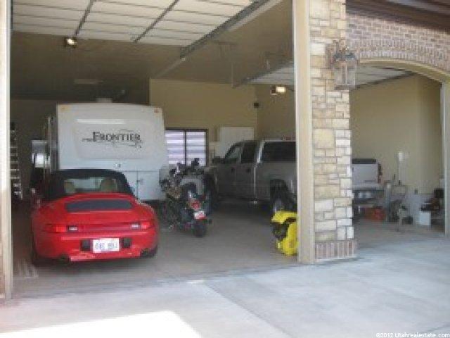 5979 S 1055 E, South Ogden, UT 84405 — photo 6