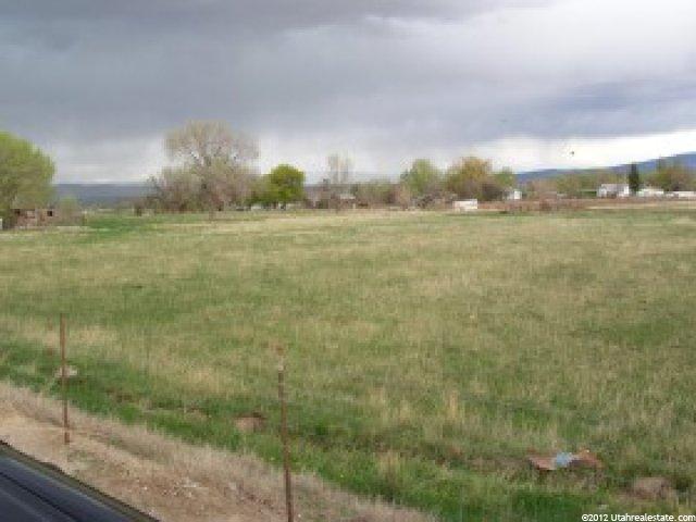 2500 S 1500 E, Vernal, UT 84078 — photo 2