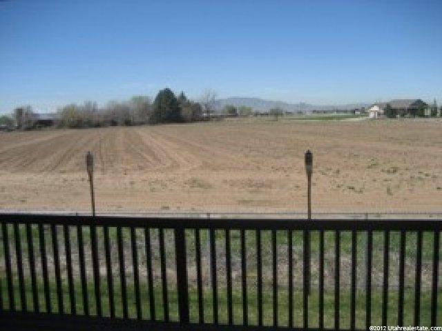 694 S 700 W, Layton, UT 84041 — photo 9