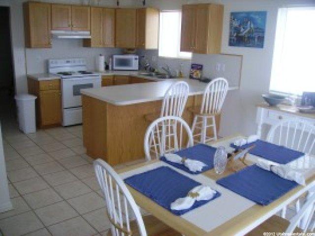 890 Newberg Pl, Garden City, UT 84028 — photo 6