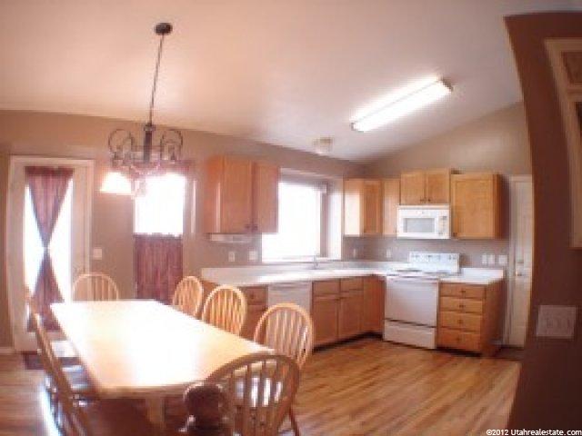 1837 S 250 W, Clearfield, UT 84015 — photo 3