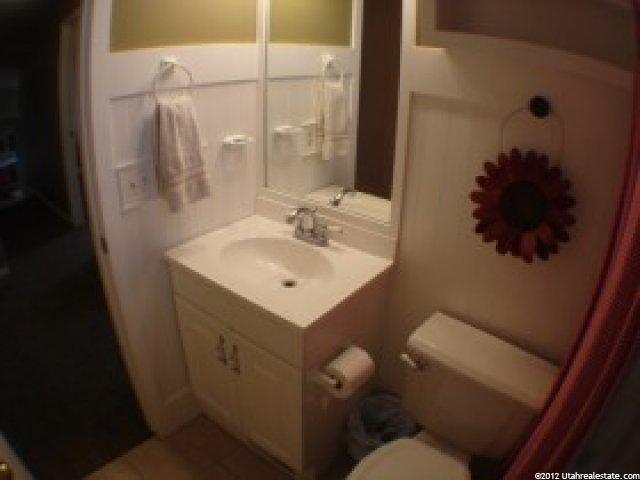 1837 S 250 W, Clearfield, UT 84015 — photo 4