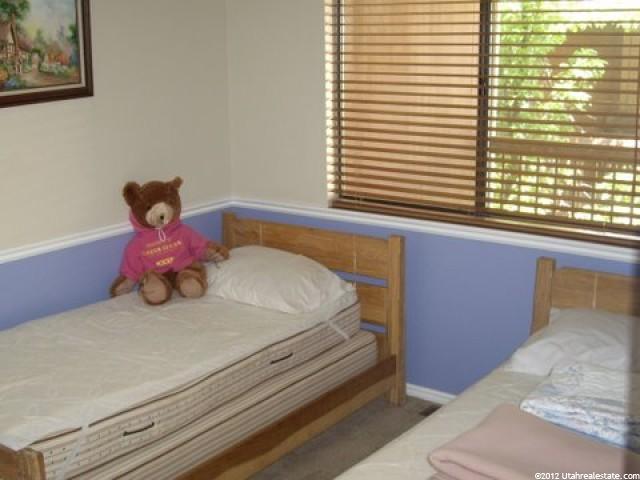 188 E 2050 S #B-2, Bountiful, UT 84010 — photo 9
