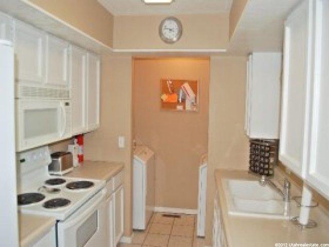 9174 Jefferson Pl #1B, Sandy, UT 84070 — photo 4