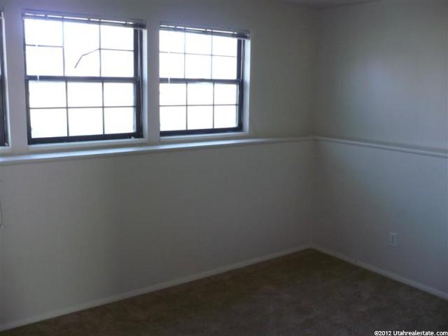 1067 W 2600 N, Clinton, UT 84015 — photo 6