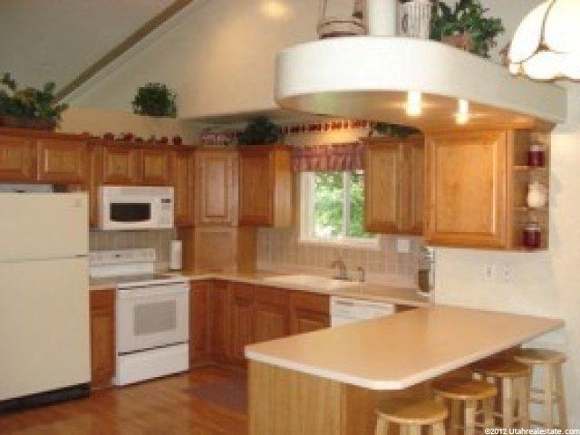 491 N 1050 E, Layton, UT 84040 — photo 3