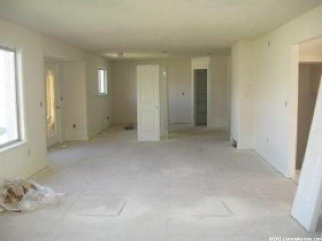 2768 N 2525 W, Farr West, UT 84404 — photo 5