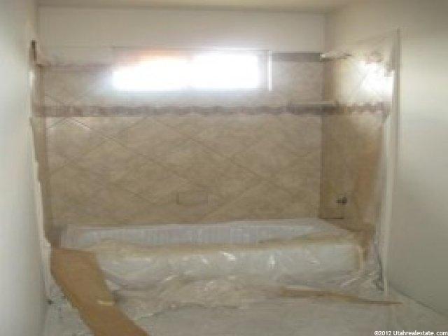 2768 N 2525 W, Farr West, UT 84404 — photo 8