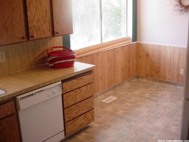 1375 W 975 S, Clearfield, UT 84015 — photo 3