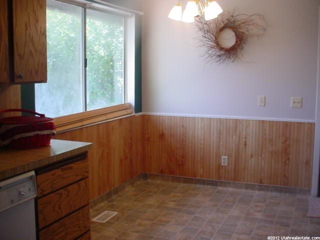 1375 W 975 S, Clearfield, UT 84015 — photo 4