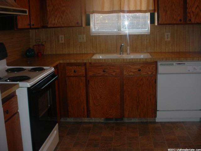 1375 W 975 S, Clearfield, UT 84015 — photo 6