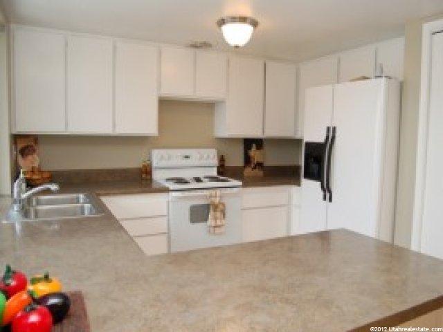 841 Three Fountains Dr #252, Murray, UT 84107 — photo 3