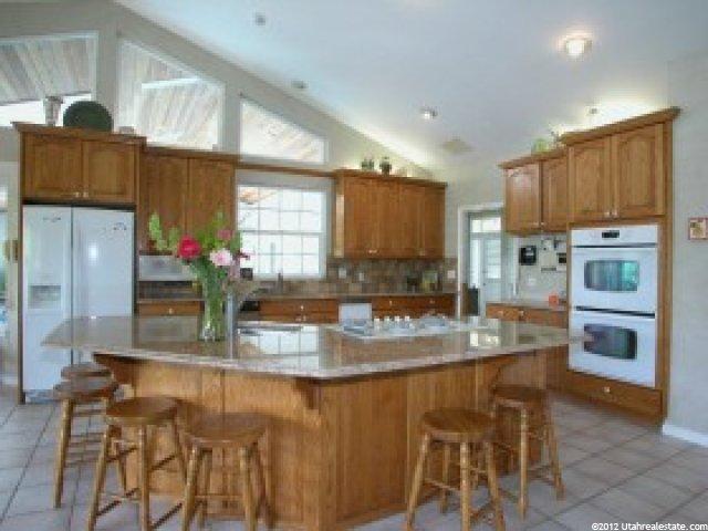 2385 Creek Rd, Sandy, UT 84093 — photo 3