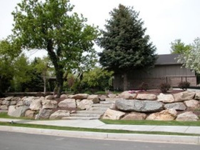 1819 Mountain Pines Ln, Ogden, UT 84403 — photo 11