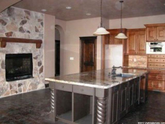 1819 Mountain Pines Ln, Ogden, UT 84403 — photo 3