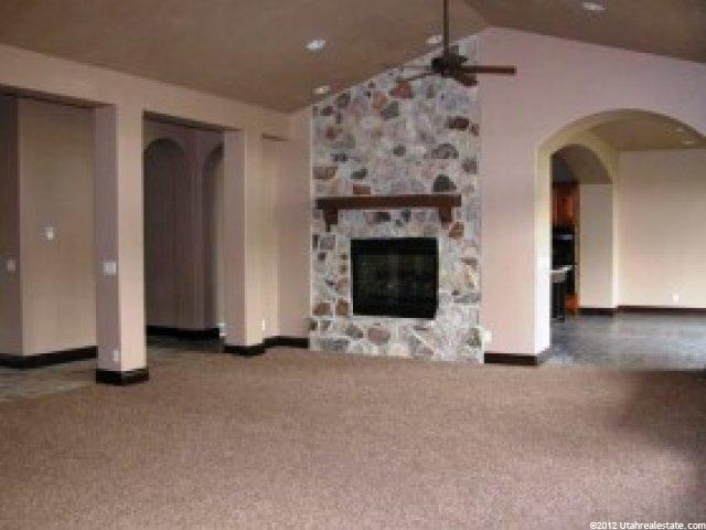 1819 Mountain Pines Ln, Ogden, UT 84403 — photo 4